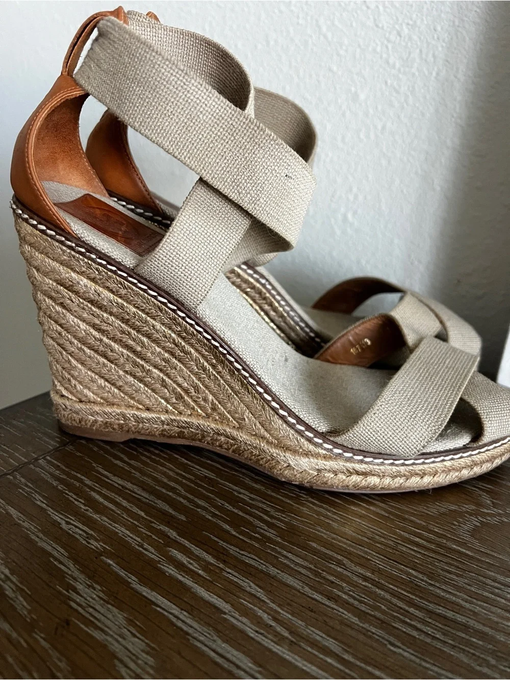 Tory Burch Adonis Wedge Espadrille Sandal 11 Gold Khaki Platform Logo EUC $398